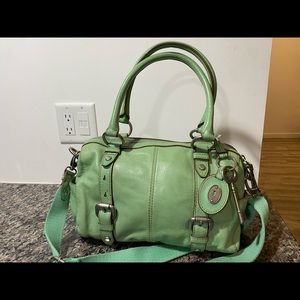 Fossil leather green hand bag.